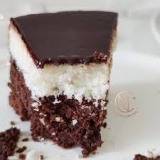 Gateau Choco Coco Mes Delicieuses Creations En 2020 Gateau Choco Coco Gateau Choco Gateau Coco