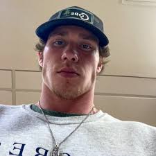 Alex Sandlin (@AlexSandlinn)