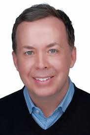 UH Foundation Board of Trustees adds five new members, welcomes Wacker back  as chair