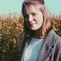 Common Bodies: Women, Touch and Power in 17th-Century England by Laura  Gowing