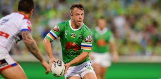 Avustralasya'nın seçkin ragbi ligi yarışması olan ulusal rugby ligi (nrl) galasında 1982'den beri yarıştılar. Canberra Raiders Confirm Re Signing Of Sam Williams Loverugbyleague