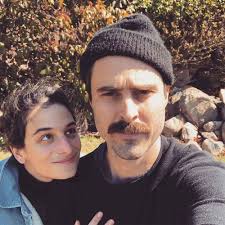 Jenny Slate Married Ben Shattuck At Home During COVID
