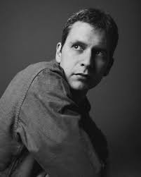 Inspired by the works of the great Bert Stern and Richard Avedon, Álvaro  Del Olmo and I shot these and more portraits for his recently published  book. I'm really proud of the