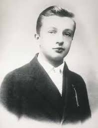 ADELA MARIA JARNUSZKIEWICZ-SURAWSKA