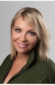 Shelley Gentile's Instagram, Twitter & Facebook