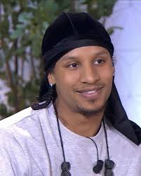 Everyday when I see you I loose words that I wanted to tell is because of  your beautiful