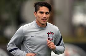 Jose paolo guerrero, bayern munich november 03, 2004. Former Bayern Munich And Hamburg Striker Has Doping Ban Extended By Fifa