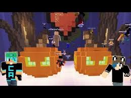 Construir batalla es un juego de construcción muy creativo, tiene el modo de juego clásico en blockman go. Minecraft Team Build Battle Halloween Radiojh Audrey Team Building Halloween Minecraft