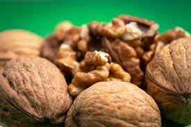 How Long Do Walnuts Last Pantry Guide