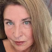 Rebecca Shriver's Instagram, Twitter & Facebook