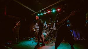 Live bei: Aviana, InVisions und Rising Insane in Hamburg (24.05.2022)