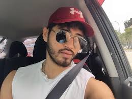 Saya amat mencintaimu lakonan shaheizy sam, lisa surihani dan syamsul yusof pada tahun 2011. Biodata Daaim Jailani Pelakon Drama Isteri Bukan Untuk Disewa Iluminasi