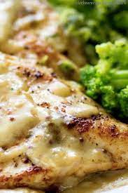 Truly one of the easiest and most delicious quick dinner there is. The Pioneer Woman S Best Chicken Dinner Recipes Pioneerwoman S Bestchickendinnerrecipes Chi Yummy Chicken Recipes Chicken Dinner Recipes Chicken Main Dishes