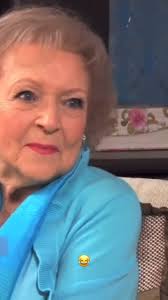 I read earlier today that a great thing to do as you prepare for a new year  is THE GRAPE TEST. Grab a bowl of Grapes. I chose plump fresh green grapes.