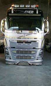 Pin By Duduche On Volvo Volvo Trucks Volvo Mercedes Truck