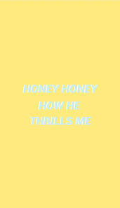 Mama Mia Mama Mia Mama Mia Let Me Go Mamma Mia Honey Aesthetic Walppaper Mamma Mia Mama Mia Aesthetic Wallpapers