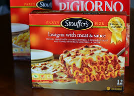 lasagna and garlic bread for a family