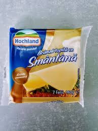 Brânză topită — saltar a navegación, búsqueda el brânză topită (queso fundido, denominado también como branza topita) es un queso tradicional de la cocina rumana muy similar al la vaca que. Hochland BranzÄƒ TopitÄƒ Felii SmantanÄƒ 140g Mandra Sibiu