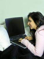 El sexo virtual es una forma de sexo sin penetración ni contacto físico alguno, donde dos o más personas se transmiten mensajes explícitamente sexuales, mediante alguna forma de equipo comunicacional. Juegos De Mundo Virtual En 3d Para Adolescentes Usroasterie Com
