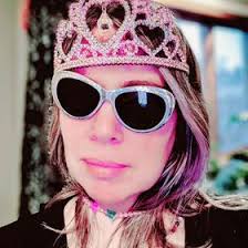 Danielle Kruse (daniduck77)