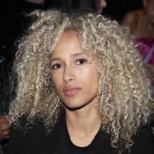 Taryn Brown and Nick Blatchford's Wedding Website