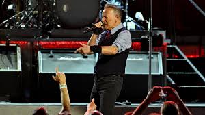Springsteen calls Trump ‘racist’ and ‘treasonous’ at DC show