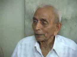 On 30 january 1948, mohandas karamchand gandhi, known around the world as mahatma gandhi, and to his countrymen and women as bapu, the father of the nation, was shot dead by nathuram vinayak godse, a chitpavan brahmin from pune. Nathuram Godse Wiki Age Wife Family Biography More Wikibio