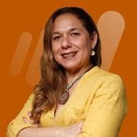 Vanessa Peraza's Instagram, Twitter & Facebook