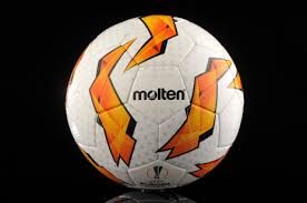 Valiant villarreal are the new champions of the europa league as they defeat a depleted manchester united squad to win the crown for the first time in their history. Ball Molten Uefa Europa League Omb F5u5003 G18 Size 5 R Gol Com Football Boots Equipment