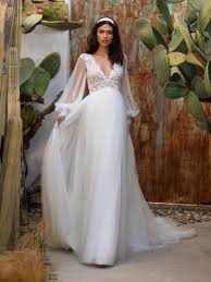 Scopri Le Tendenze Della Moda Sposa Per Il 2021 Pronovias