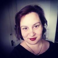 To Hive and To Hold (Future of Magic, #1) by Amy Crook