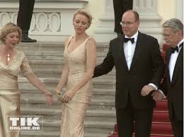 First Lady Daniela Schadt Furstin Charlene Furst Albert Und Bundesprasident Joachim Gauck Tikonline De