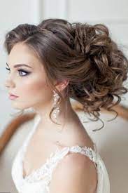 Coiffure De Mariage 2017 Https Tendances Coiffure Eu Cheveux Mi Long Coiffur Modele Coiffure Coiffure Mariage Cheveux Long Coiffure Mariee Cheveux Mi Longs