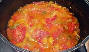 Piperade De Poivrons Et Tomates Piperade Tomates Les Recettes De Virginie