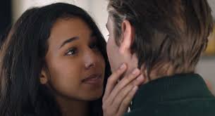 Demain Nous Appartient du 3 mars 2023 : Adam et Amel en couple, Etienne et  Alexis cambriolent la villa de Victor Brunet (Résumé en avance de l'épisode  1375 de DNA)