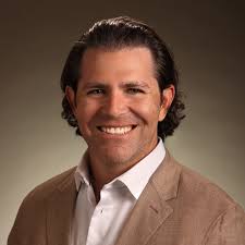 Caleb Mentzer's Instagram, Twitter & Facebook