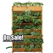 If you too would love to have your own garden but you have very limited outdoor space or none at all, you should not lose hope because we are going to show you an easy and cheap alternative through the form of diy vertical garden projects that you can use to create a small private space full of plants. 9 Easy Diy Vertical Garden Kits