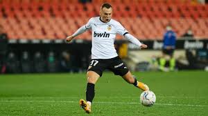 Valencia walk off against cadiz in support of mouctar diakhaby after alleged racist abuse. Cf Valencia Vs Cadiz Tipp Prognose Quoten