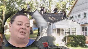 Berkley teacher gifted new roof