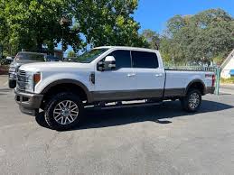 Feb 9, 2021 here are some of the ways that you can unlock car doors: 2017 Ford F 350 Super Duty King Ranch Crew Cab 4x4 Lifted Fx4