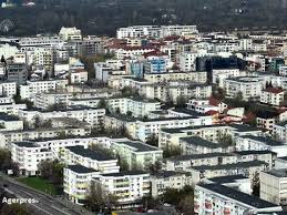 Introducerea unui plafon de maximum 150 de mii de euro pentru creditele imobiliare care ar urma sa fie stinse prin aceasta lege. Copiii Sub 3 Ani Ar Putea Fi Exclusi De La Plata Intretinerii Incont Stirileprotv Ro