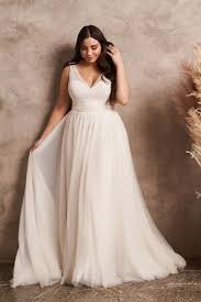 14w, 1x, 18, xxl 16w, 1x, 20, xxxl 18w, 2x, 20, 4xl 20w, 2x, 22 22w, 3x, 24 24w, 3x 26w, 4x 28w+, 4x+. Plus Size Wedding Dress Lillian West
