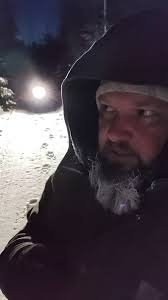 People often ask if we ever see any wildlife out while running dogs. Yes we  do, but it's pretty rare. Squirrels, flying squirrels, grouse, birds of  prey, bobcat, lynx, moose, whitetail deer, wolves, ...