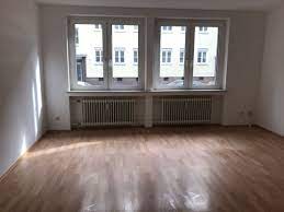 Die wohnung ist renoviert, alle wände sind weiß gestrichen. 4 Zimmer Wohnung Zu Vermieten Zeppelinstr 31 52068 Aachen Trierer Strasse Mapio Net