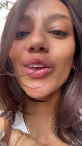 Allison Bundy's Instagram, Twitter & Facebook