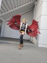 If so, you'll love these 10 hawks cosplays that look like they came outta the anime! Self I Got To Genderbend My Favorite Birb I Love Hawks So Much I Wore Him To Anime Los Angeles This Weekend And Had Such A Wonderful Time Cosplayer Sparkle Stache Photo Shot