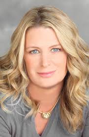 Read-Alikes: Authors with similar writing style to Kristin Hannah