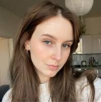 4 "Anna Gallova" profiles