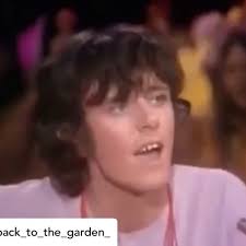 Repost• Connectivity #weareallinthistogether @_back_to_the_garden_ 🌷🤍,  |Happiness Runs|, “I want you all to help me sing a song. There’s three  parts in it see? There’s a part for the men, there’s a ...