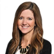 Kelly Freeman's Instagram, Twitter & Facebook